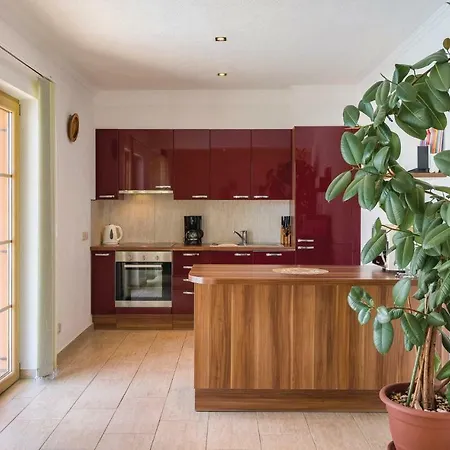 Five Bedroom Holiday In * Krnica